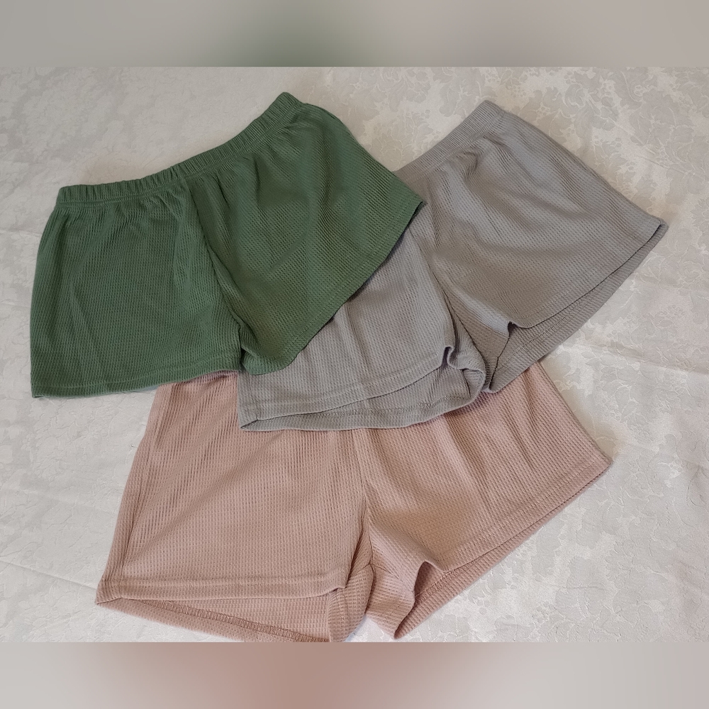 Set Of Three Shorts For Women